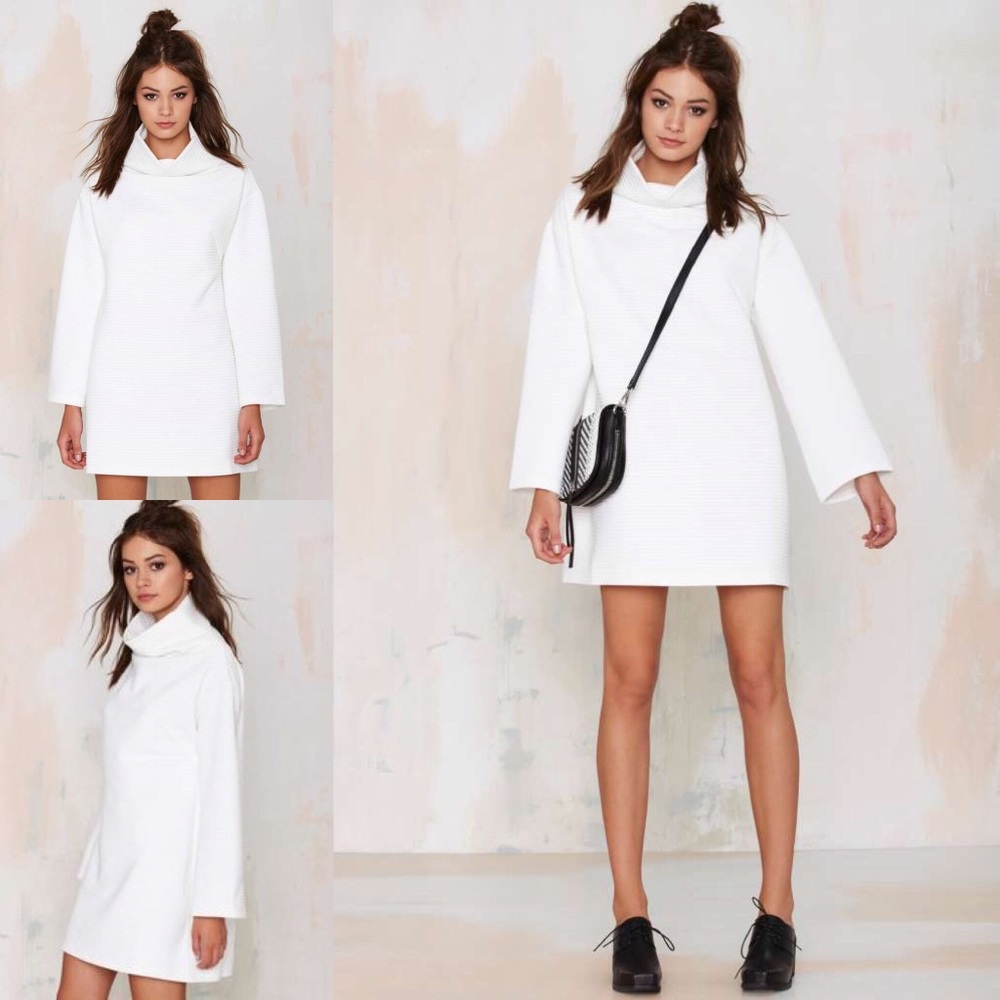 Nasty Gal -The Fifth Watchtower Shift Dress- Ivory